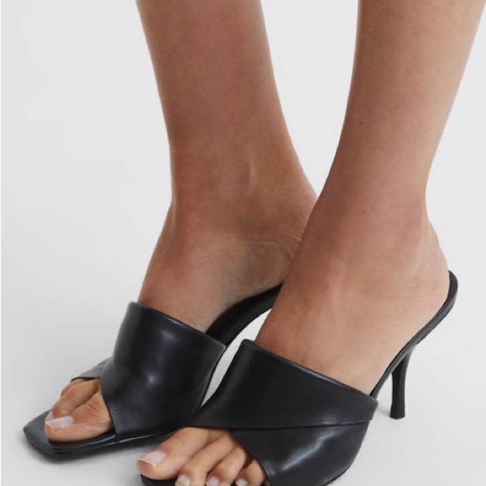 Reiss Black Heels Beaumont Sleek Minimalist Design